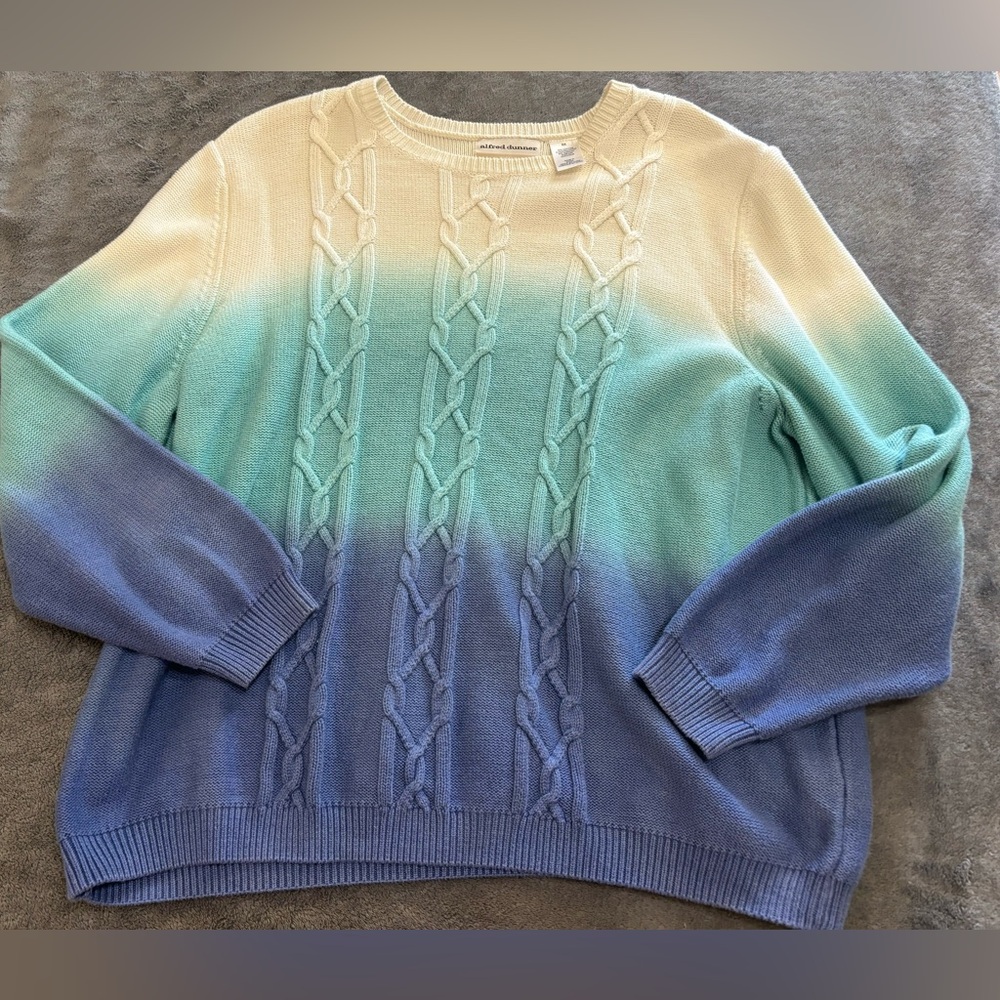 Gradient Blue and Green Women's Sweater